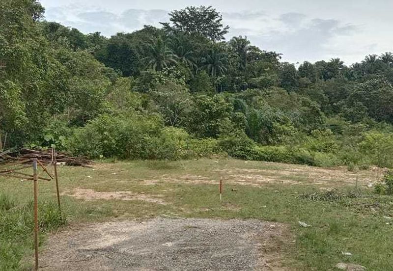 Jalan Bukit Cherakah 