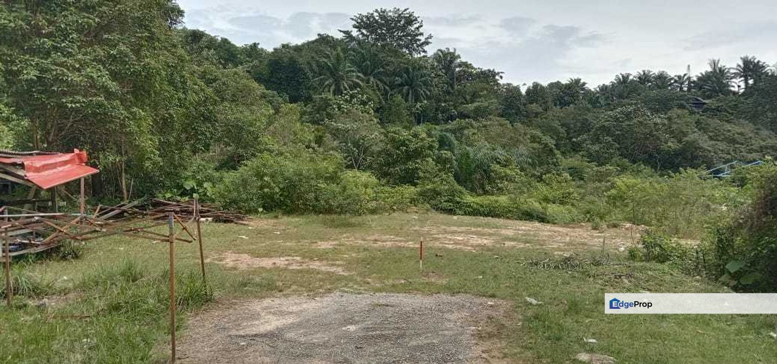 INDIVIDUAL TITLE Tanah Lot Kampung Bukit Cherakah Bukit Raja Puncak Alam, Selangor, Bandar Puncak Alam