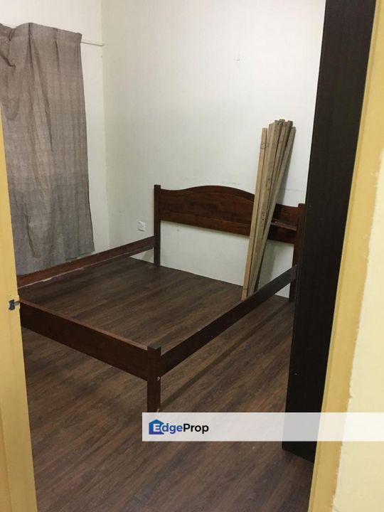 FREE FACING Taman Sri Melor Seksyen 7 Bandar Baru Bangi Kajang Selangor, Selangor, Bangi