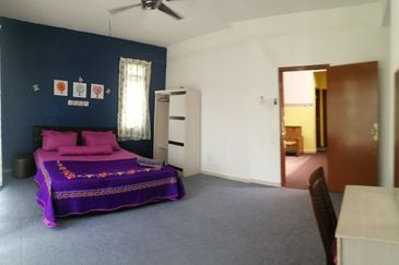 Taman Muzaffar Heights