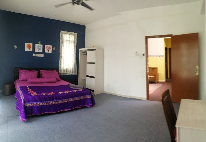 Taman Muzaffar Heights