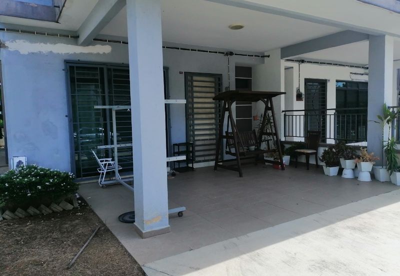 Taman Muzaffar Heights