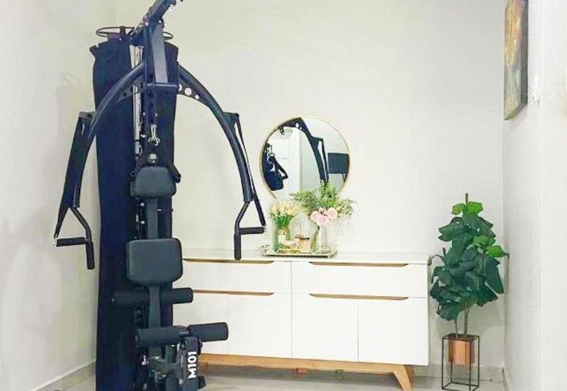 TOWNHOUSE CORNER LOT  TMN KASA HEIGHT,MELAKA (tingkat atas)