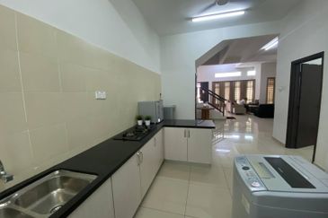 Taman Paya Rumput Utama