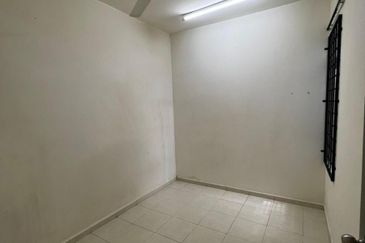 TAMAN LIPAT KAJANG PERDANA