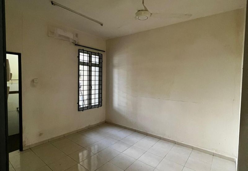 TAMAN LIPAT KAJANG PERDANA