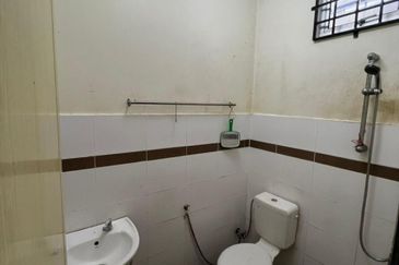 TAMAN LIPAT KAJANG PERDANA