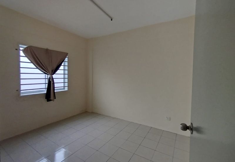 UNTUK DISEWA PANGSAPURI KUALA SUNGAI BARU MELAKA