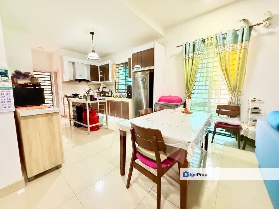 CORNER LOT OPEN FACING Laman Mawar Kota Serimas Nilai, Negeri Sembilan, Nilai