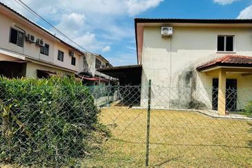 Taman Batu Berendam Putra