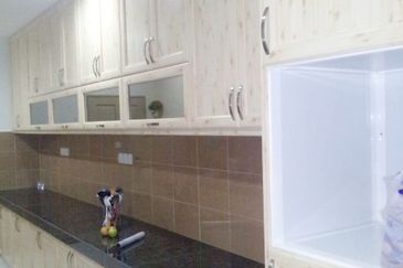 Taman Mawar, Bandar Baru Salak Tinggi