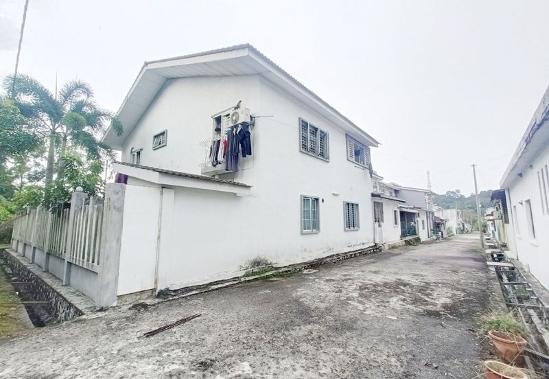 Taman Mawar, Bandar Baru Salak Tinggi