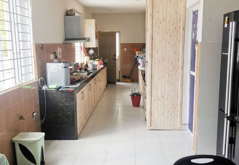 Taman Mawar, Bandar Baru Salak Tinggi