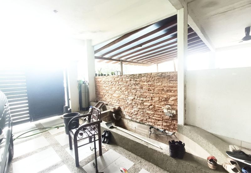 Taman Mawar, Bandar Baru Salak Tinggi