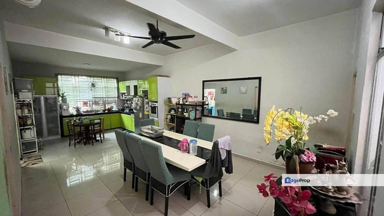 RENOVATED FURNISHED 2 Storey Taman Melaka Perdana Ayer Keroh, Melaka, Ayer Keroh