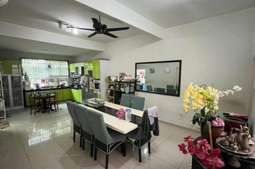 RENOVATED FURNISHED 2 Storey Taman Melaka Perdana Ayer Keroh