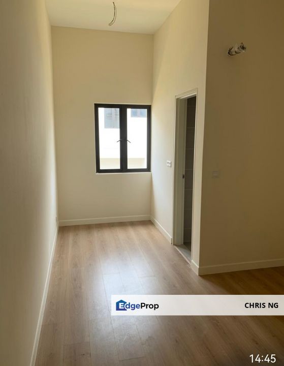 Below Market Price 2 Storey Terrace Monet Lily Sunsuria City Sepang , Selangor, Sepang