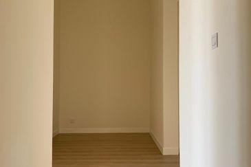 Monet Lily @ Sunsuria City