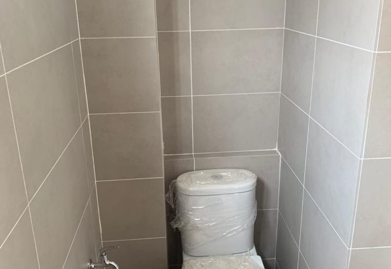 Monet Lily @ Sunsuria City