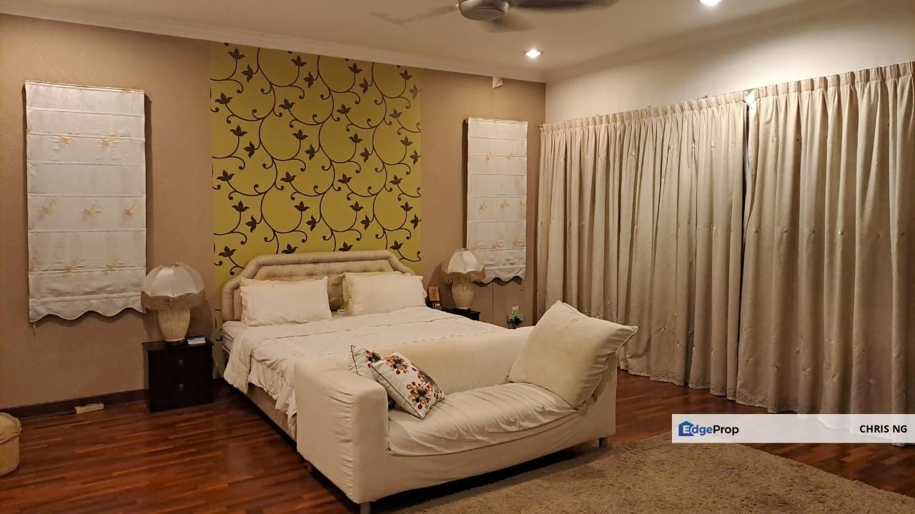 Renovated 2 Storey Semi D Kemuning Permai Kemuning Utama , Selangor, Shah Alam