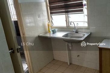 Sri Cempaka Apartment Bandar Puchong Jaya