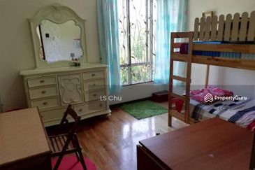 Jalan Anggerik Doritis 31/143