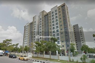 Akasia Apartment ( Setia Alam )