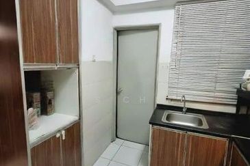 Main Place Residence