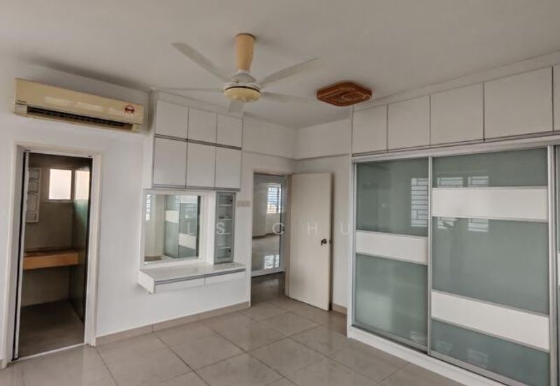 Main Place Residence