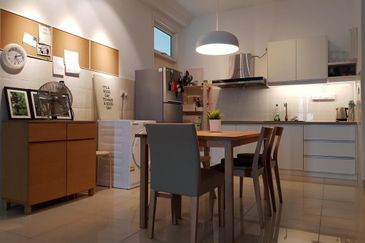 Boulevard Serviced Apartment