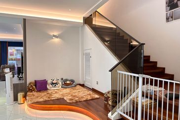 Avenue 2, Lake Valley