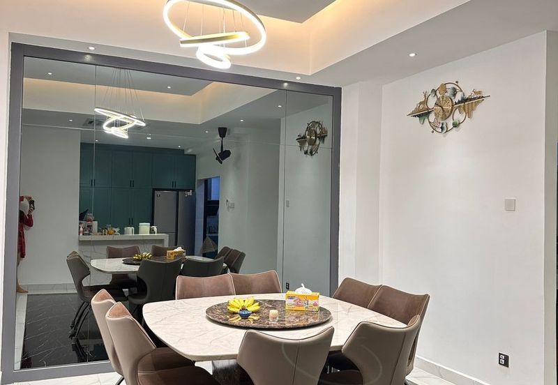 Avenue 2, Lake Valley