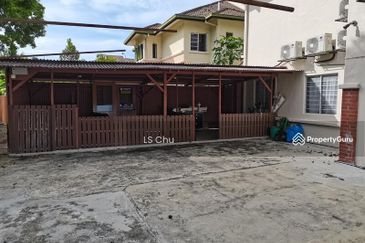 Jalan Anggerik Doritis 31/128