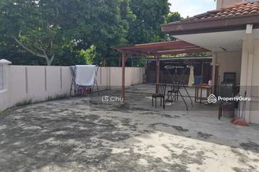 Jalan Anggerik Doritis 31/128