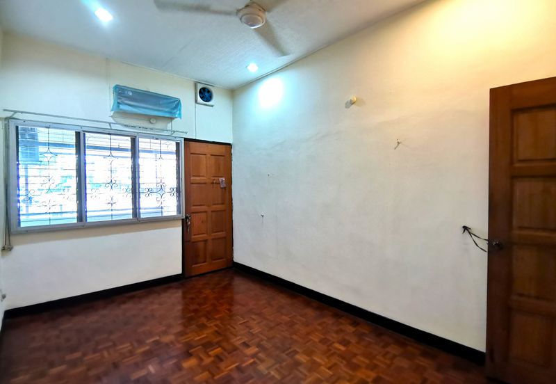 Taman Connaught (Sri Cendekia)