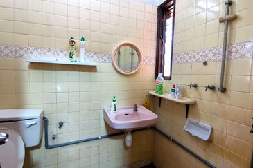 Taman Connaught (Sri Cendekia)