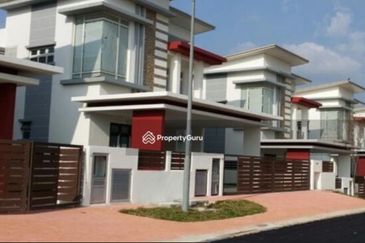 Casa Idaman, Setia Alam