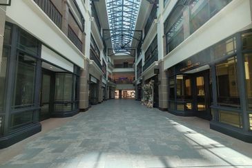 Shaftsbury Putrajaya Mall