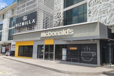 Shaftsbury Putrajaya Mall