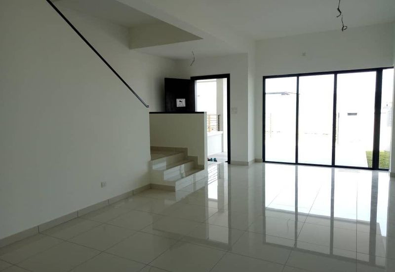 Ixora Residences @ Bandar Seri Coalfields