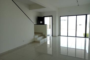 Ixora Residences @ Bandar Seri Coalfields