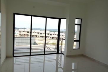 Ixora Residences @ Bandar Seri Coalfields