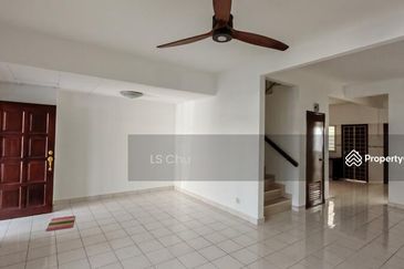 Jalan Anggerik Doritis 31/143