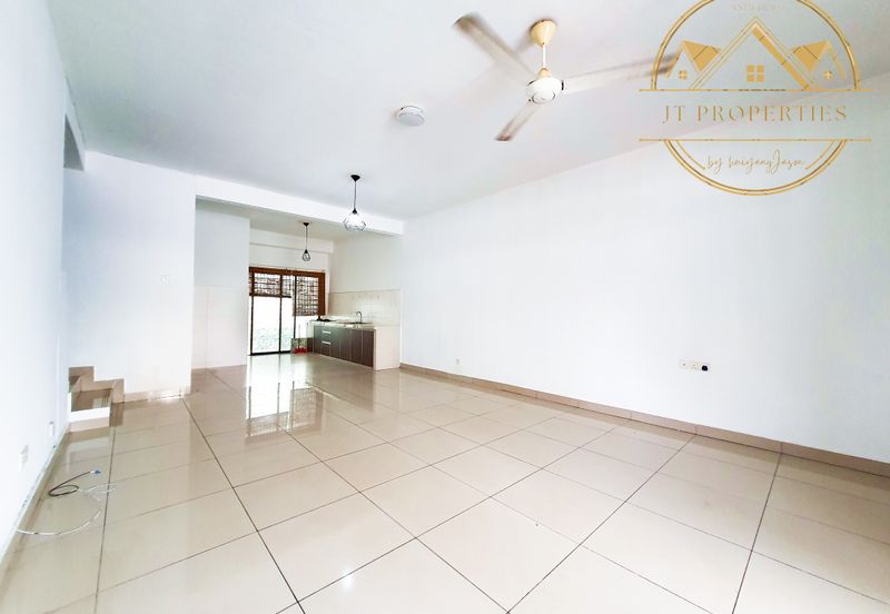 Sierra 1, Odora Parkhomes