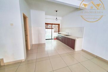 Sierra 1, Odora Parkhomes