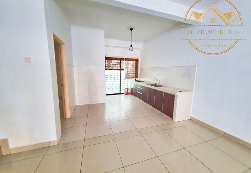 Sierra 1, Odora Parkhomes