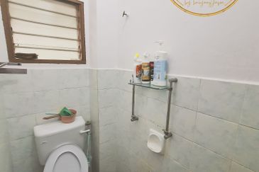 Taman Pinggiran Putra