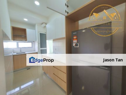 Casa Bluebell, Bellevue @ Cybersouth Townhouse [ PARTFURNISH 🌈 UPPERUNIT KITCHENCABINET BIGBALCONY GATEDGUARDED ], Selangor, Dengkil