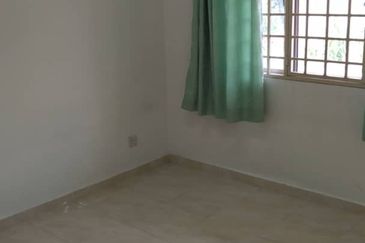 Pusat Bandar Putra Permai