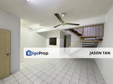 Taman Puncak Jalil, Seri Kembangan [ WELLKEPT BASIC 18X65 4ROOM NEAR SHOP ], Selangor, Seri Kembangan